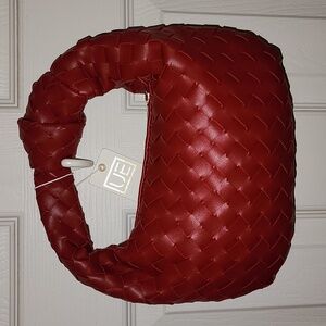 Urban Expressions woven bag